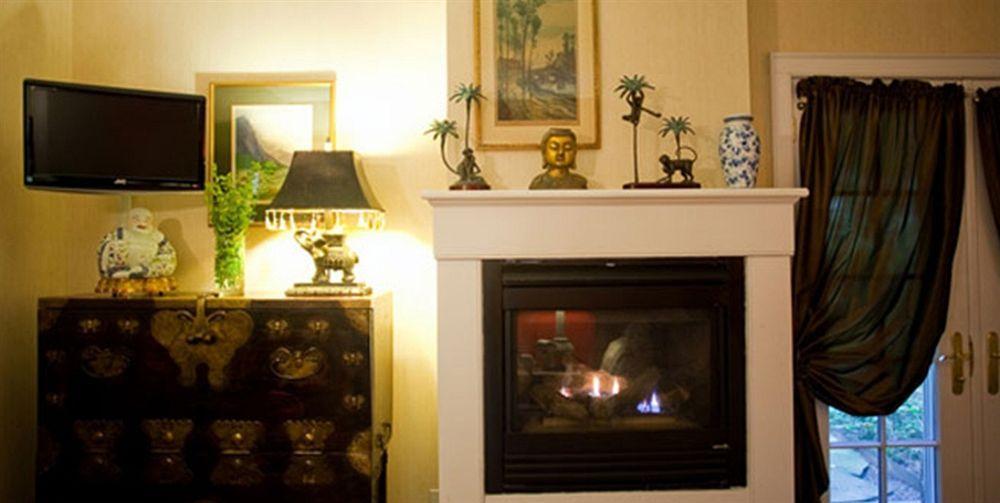 Buttermilk Falls Inn & Spa Milton Экстерьер фото